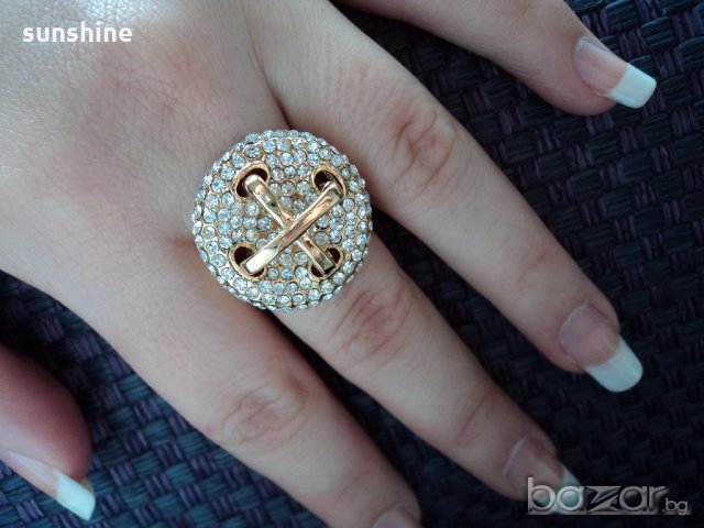 ХИТ! ПРОМО! Златист пръстен с елементи Сваровски, снимка 5 - Пръстени - 18476002