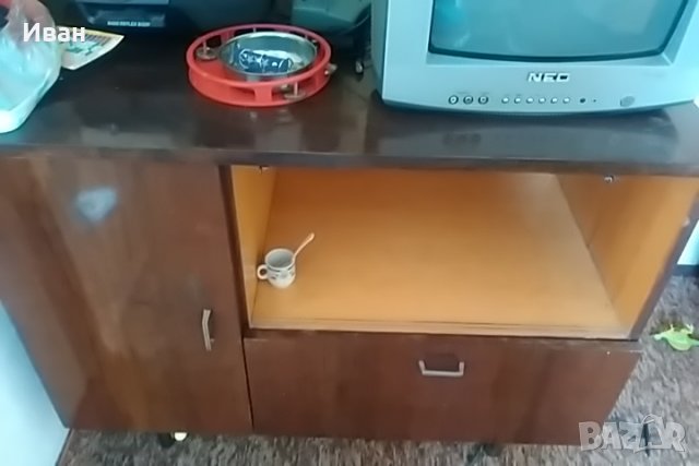 Тв маса стара, снимка 1