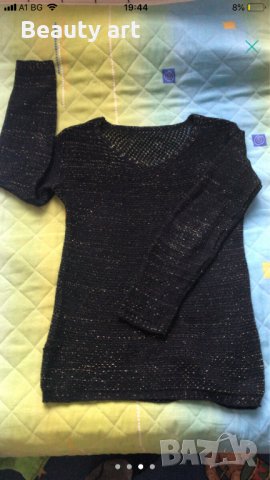 Пуловер на дупки - S размер, снимка 3 - Блузи с дълъг ръкав и пуловери - 24140542