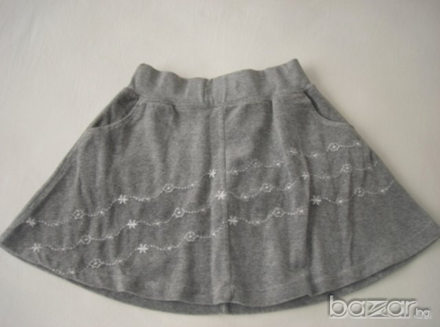 Страхотна плюшена пола,116/122 см.  , снимка 4 - Детски рокли и поли - 16390837