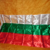 Български знамена българско национално знаме трибагреник флаг шито от полиестерна коприна подарък н, снимка 6 - Градински мебели, декорация  - 23486153