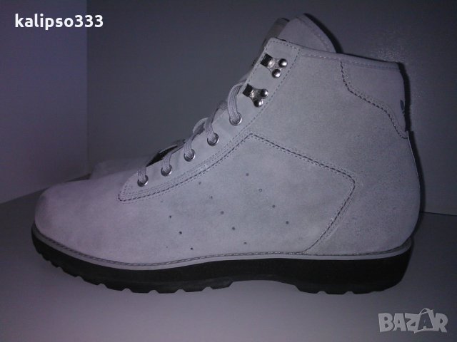 Adidas Adi navvy boot оригинални обувки, снимка 3 - Мъжки боти - 24667653