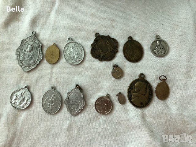 Папски медальони 14броя 