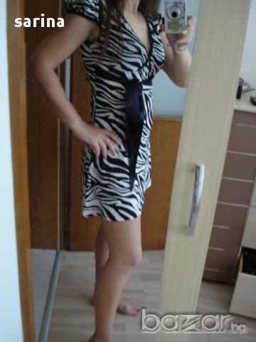 рокля черно и бяло