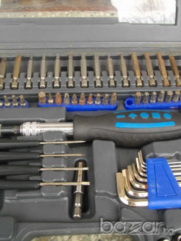 Отвертка с накрайници комплект, снимка 3 - Отвертки - 7664160