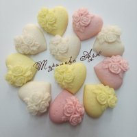 Ароматни сапуни сърце с рози-подаръци за гости, снимка 1 - Кетъринг - 20763925