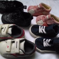 ПРОДАВАМ бебешки обувчици, снимка 1 - Детски маратонки - 17529026