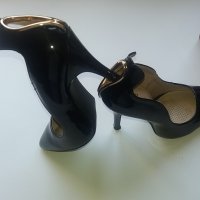 Остри лачени обувки Paolo Botticeli, снимка 6 - Дамски обувки на ток - 22562783