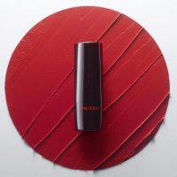 червило Shiseido Rouge Rouge RD501, 2,5 gr, снимка 3 - Декоративна козметика - 20237747