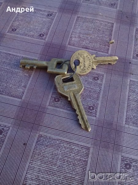 Секретен бронзов ключ, снимка 1