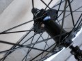 Продавам колела внос от Германия алуминиеви капли Vuelta 26 цола бели с цели лагери за дискови спира, снимка 4