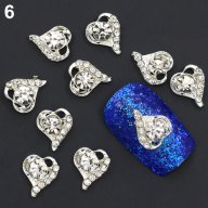 сърце с вградени камъни диамант камъчета бижу за нокти декорация украса за маникюр, снимка 1 - Продукти за маникюр - 16938545
