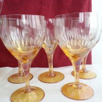 Ретро стъклени чаши за вино кана и чаши перлени и гравирани , снимка 1 - Антикварни и старинни предмети - 20343831
