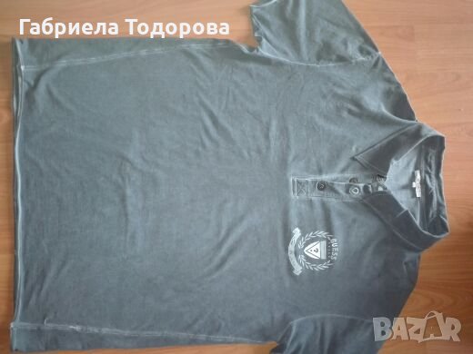 Оригинална тениска Guess, снимка 2 - Тениски - 21937992