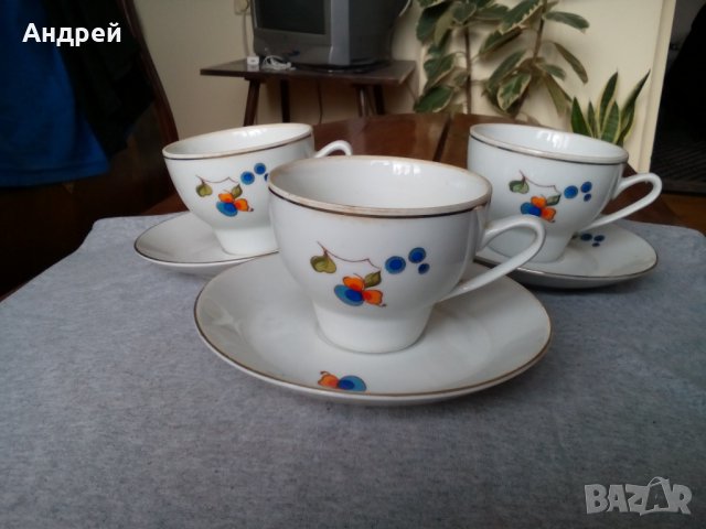 Порцеланови чаши,чаша за чай, снимка 1 - Антикварни и старинни предмети - 24305949