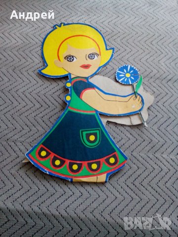 Стара картонена кукла, снимка 6 - Други ценни предмети - 25159697