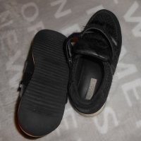 Черни спотни обувки Dolce Gabbana 100 % кожа, снимка 16 - Детски маратонки - 24338765