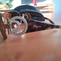 Оригинални очила Salvatore Ferragamo, снимка 4 - Слънчеви и диоптрични очила - 20119163