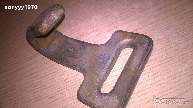 немска кука 1бр за 45лв-от колани за тир, снимка 1