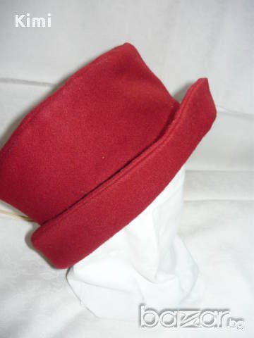 ПРОМО ЦЕНА Нови Елегантна шапка с периферия в черно и червено, снимка 5 - Шапки - 9172152