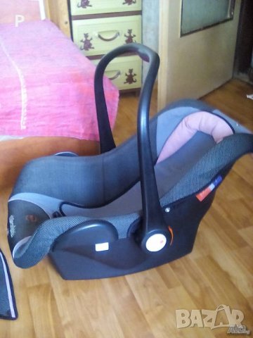 Столче за кола за новородено, снимка 1 - Други - 23498252