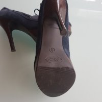 Елегантни дамски обувки Gorgeous с висок 12 см. ток,номер 38.Естествен велур., снимка 5 - Дамски елегантни обувки - 24382249