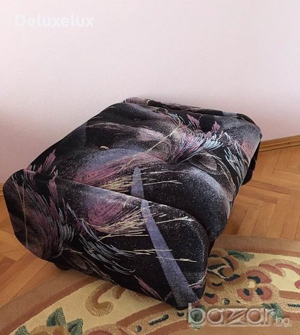 Табуретка в черно с колелца, снимка 1