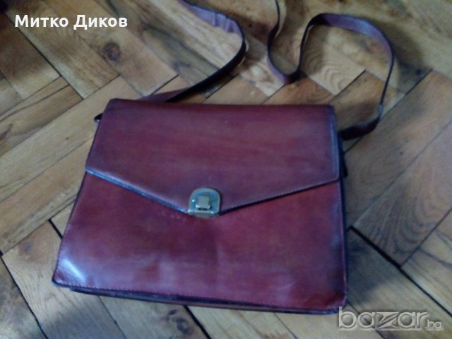 Женска чанта естествена кожа маркова Etienne Aigner 