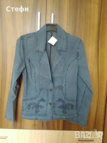 Дамско сиво сако, снимка 2 - Сака - 23272741