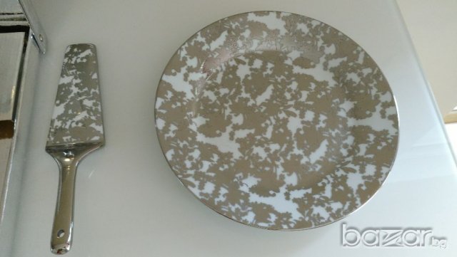 Луксозен порцеланов поднос за торта - НАМАЛЕН, снимка 3 - Сервизи - 19212955