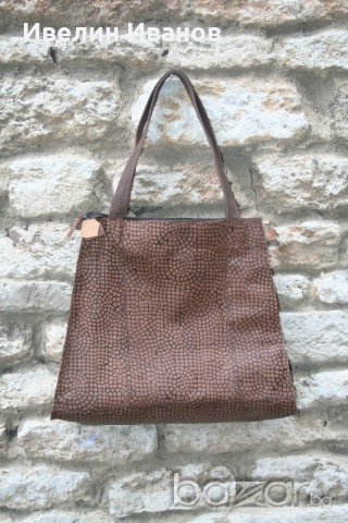 дамска чанта естествена кожа тип торба, снимка 10 - Чанти - 19428544