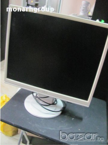 Монитор Fujitsu, снимка 1 - Монитори - 16276752