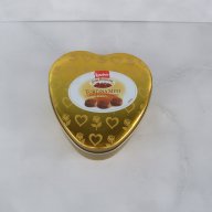 Метална кутия от бонбони във формата на сърце за колекционери, снимка 1 - Други ценни предмети - 13904957