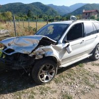 БМВ - Е53 - Х5 - 3.0иА - 231 коня - на части BMW E53 X5 E53 3.0iA 231 , снимка 1 - Автомобили и джипове - 24040282