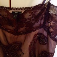 Дамски панталон Sisley с топ и блуза, снимка 2 - Костюми - 18326937