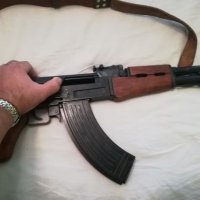 Автоматична пушка M16. Действаща, но не стреляща реплика на американският военен автомат,пистолет,, снимка 17 - Бойно оръжие - 21487987