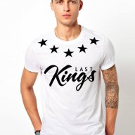 ХИТ! Мъжка тениска TYGA LAST KINGS SCRIPT! Поръчай модел по Твой дизайн!, снимка 2 - Тениски - 12138262