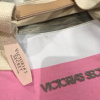 Оригинална Victoria’s Secret чанта , сак , снимка 5 - Подаръци за жени - 25913316