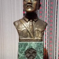 Бюст на  А . Хитлер - бронз / гранит, снимка 1 - Антикварни и старинни предмети - 20395357