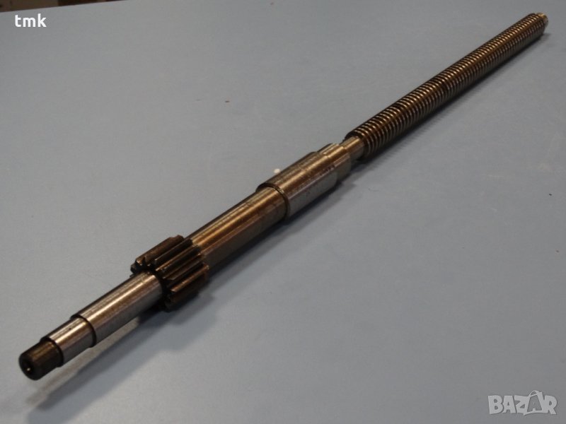 Вал зъбно колело за напречен ход на струг, снимка 1