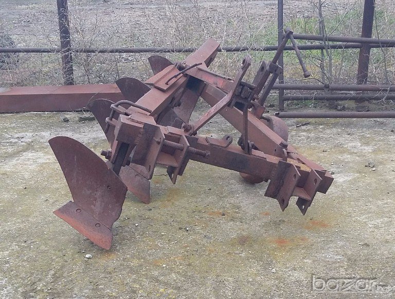 Продавам плуг за ЮМЗ, снимка 1