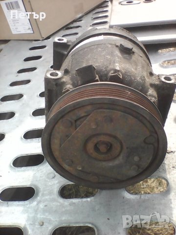 Компресор климатик за Renault Megane Scenic 1.6 16V, снимка 2 - Части - 23401250