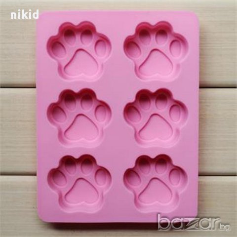 лапи лапички лапа стъпка стъпки силиконов молд форма за сладки и солени печива и шоколад