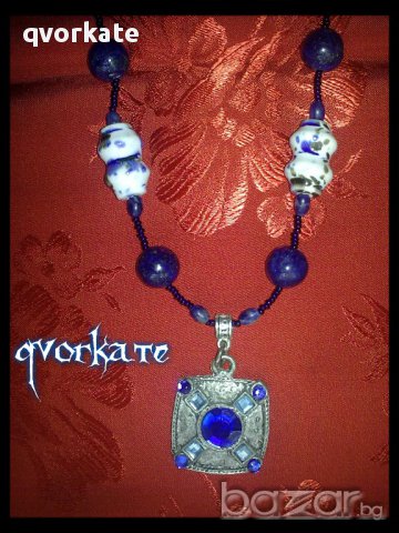 Колие с плочка-от лазурит,керамика,метални елементи