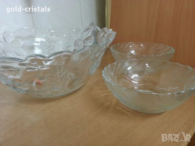 Голяма стъклена купа с две купички , снимка 3 - Аксесоари за кухня - 22390435