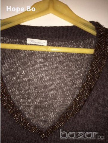 Пуловер ангора+камъни