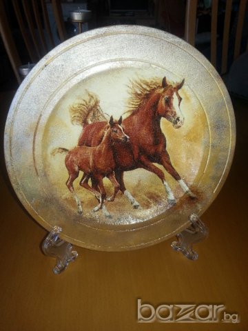 Дървена чиния с декупаж, снимка 2 - Декорация за дома - 15087556