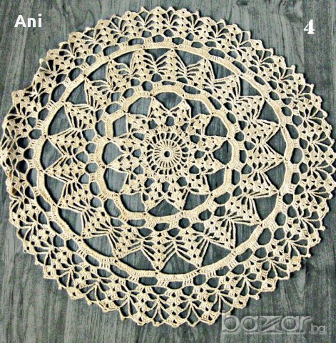 Ръчно плетени декоративни карета на една кука , снимка 6 - Декорация за дома - 15784628