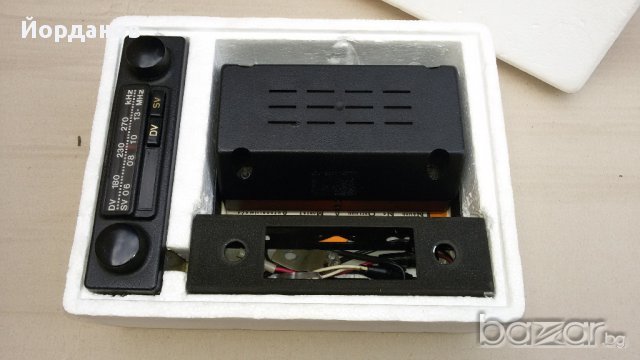 Ретро авторадио Tesla Bratislava Spider 3, снимка 2 - Части - 16850642