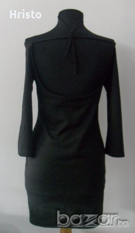 Черна рокля с интересни елементи размер С, снимка 5 - Рокли - 8805211